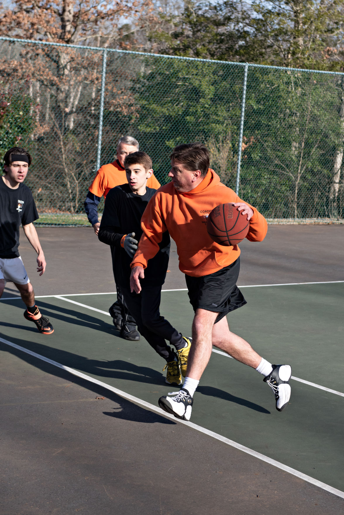 010321_nws_50hoopsclub